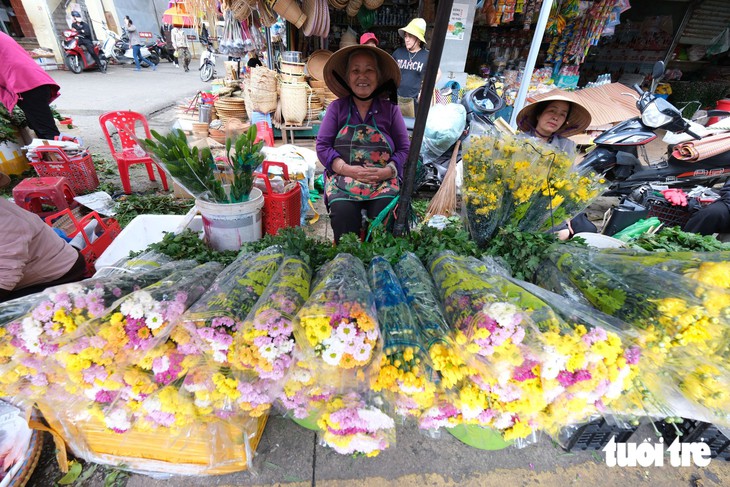 Vì sao chợ Đà Lạt vẫn sống khỏe khi các chợ truyền thống khác 'ngáp ngủ'? - Ảnh 2.