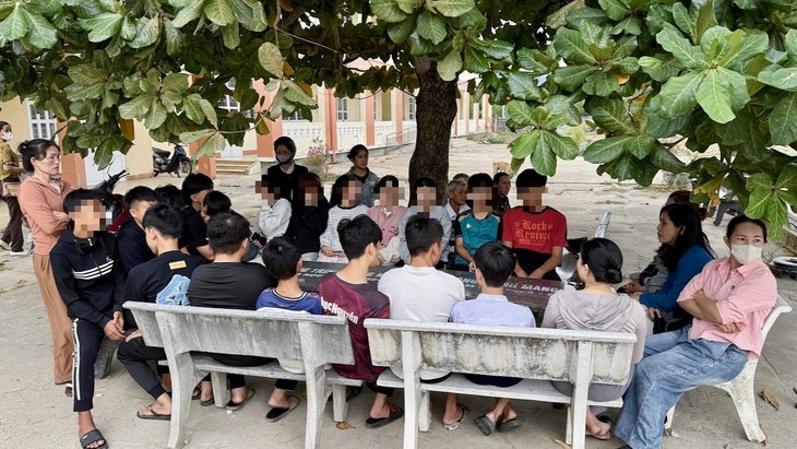 Học sinh hệ GDTX học tại THPT Phan Chu Trinh từ 28-9 - Ảnh 1.