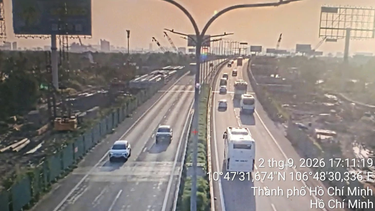 17h ngày 2-9, cao tốc Long Thành - Dầu Giây thông thoáng, chưa áp dụng cho xe chạy ngược chiều - Ảnh 6.