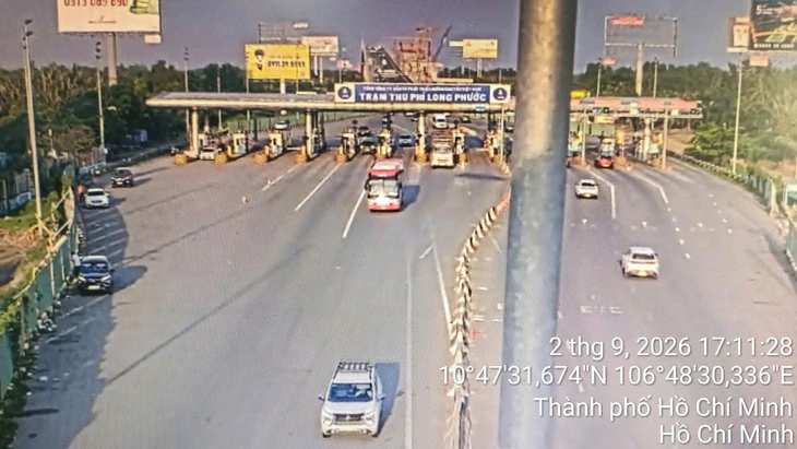 17h ngày 2-9, cao tốc Long Thành - Dầu Giây thông thoáng, chưa áp dụng cho xe chạy ngược chiều - Ảnh 8.