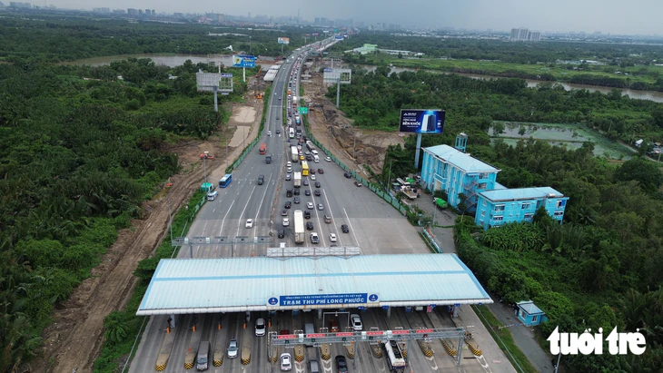 CSGT TP.HCM thông tin khi nào cho xe chạy hai chiều trên cao tốc TP.HCM - Long Thành? - Ảnh 1.