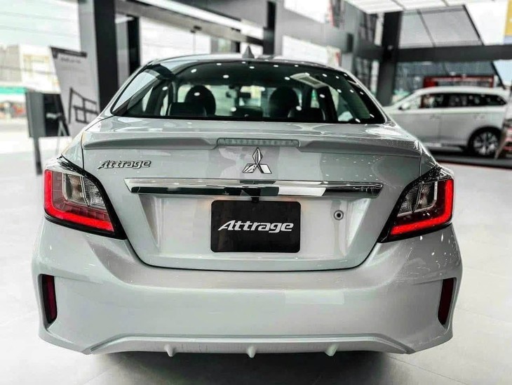 Tin tức giá xe: Mitsubishi Attrage bản cao giảm hàng chục triệu, giá lăn bánh tiệm cận cả Kia Morning - Ảnh 3.
