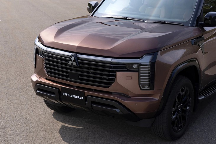 Mitsubishi Pajero đời mới ra mắt: 2 màn lớn, máy dầu, có thể thêm hybrid, lắp ở gần Việt Nam - Ảnh 7.