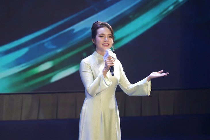 The TVFACE không chỉ tìm quán quân, còn 'săn' MC cho các show - Ảnh 2.