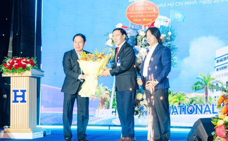 Phó thủ tướng Lê Tiến Châu khẳng định uy tín bệnh viện phải được bồi đắp qua thời gian - Ảnh 5.