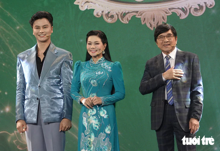 Danh ca Chí Tâm: Tài tử miệt vườn từ năm 7 tuổi - Ảnh 3.