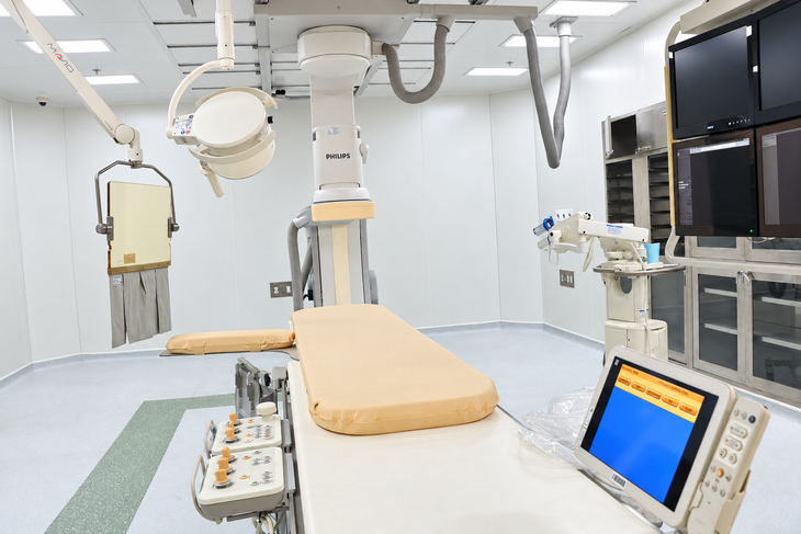 Bên trong Bệnh viện Đại học Quốc tế Hồng Bàng có gì? - Ảnh 3.