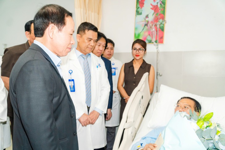 Phó thủ tướng Lê Tiến Châu khẳng định uy tín bệnh viện phải được bồi đắp qua thời gian - Ảnh 4.