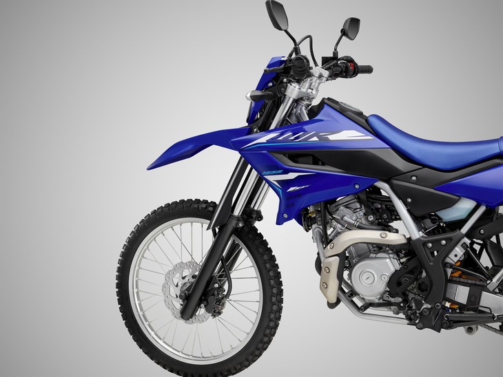 Yamaha tung xe máy mới ở Việt Nam: Giá 79 triệu, vừa đi phố vừa chơi địa hình - Ảnh 3.