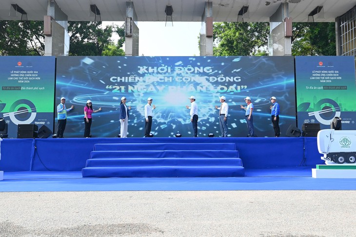 Hơn 1 tỉ tấn thực phẩm lãng phí, lãnh đạo Bộ Nông nghiệp và Môi trường kêu gọi thay đổi thói quen mua sắm, ăn uống - Ảnh 2.