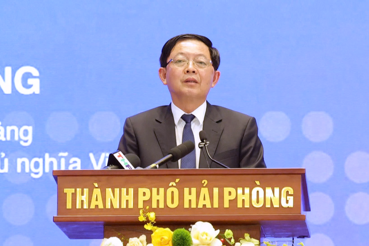 Phó thủ tướng: Ưu tiên phát triển cảng cửa ngõ thành hệ sinh thái logistics với kinh tế biển - Ảnh 2.
