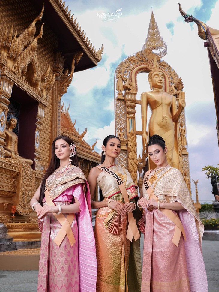 Emoura Phạm mang câu chuyện 100 cây cầu đến Miss Grand International - Ảnh 6.