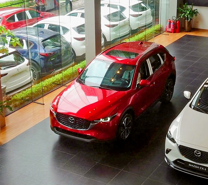 Tin tức giá xe: Mazda CX-5 giảm giá tới 80 triệu tại đại lý, bớt phiên bản - Ảnh 3.