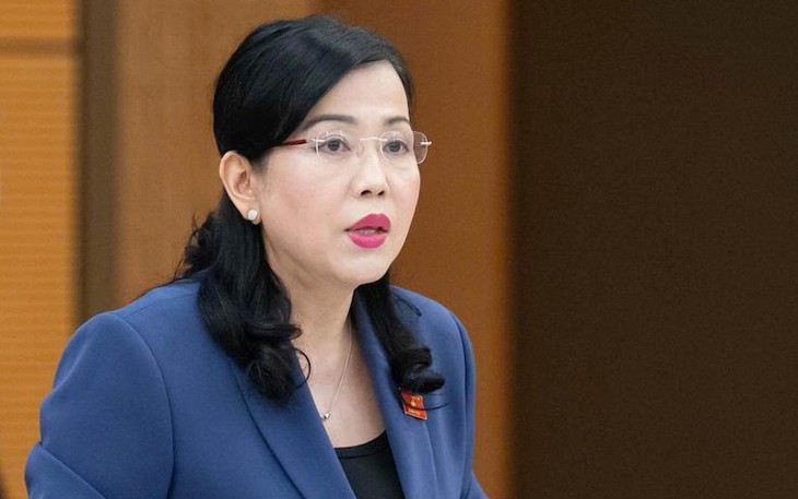 Bản quyền sách giáo khoa là của Nhà nước: phụ huynh  kỳ vọng giá rẻ, xoá độc quyền - Ảnh 3.