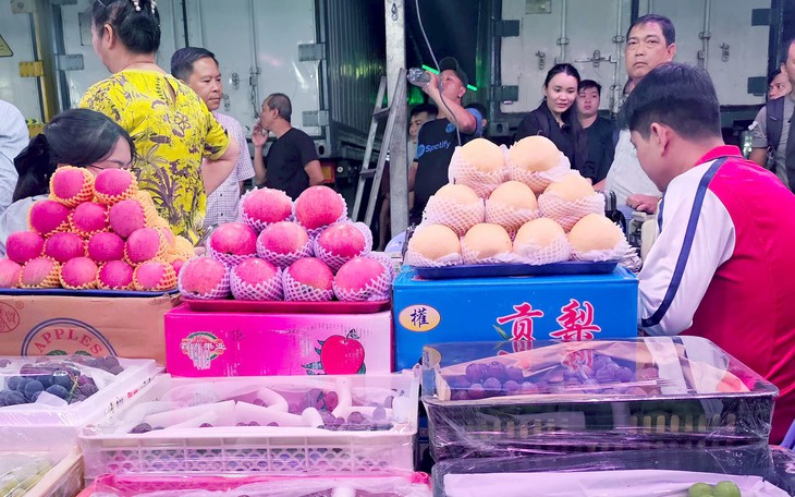 Giá cả đầu ngày: Giá lươn, khoai lang nhích lên, heo hơi ổn định nhưng lo thiếu hàng Tết - Ảnh 4.