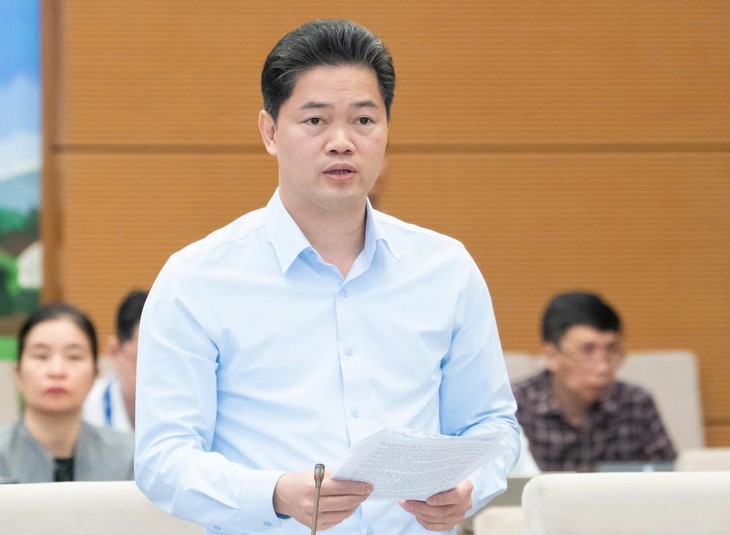 Đề xuất cấm trưng bày, bán thuốc lá phía ngoài cổng trường, bệnh viện trong phạm vi 100m - Ảnh 1.