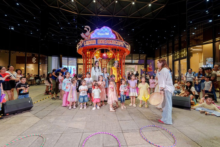 Thiso Mall Sala mang đến chuỗi hoạt động Trung thu ‘Chạm vào trăng mơ’ - Ảnh 3.