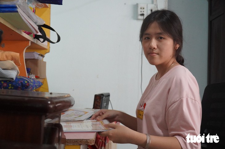 Chị em sinh đôi Võ Huỳnh Lan Vy và Khánh Vy vượt Khó vào đại học nhờ tình yêu thương - Ảnh 5.