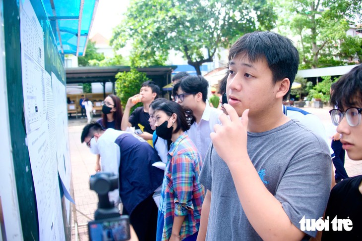Cập nhật 91 ngành học sinh viên được xét cấp học bổng 3,7 - 5,5 triệu đồng/tháng - Ảnh 1.