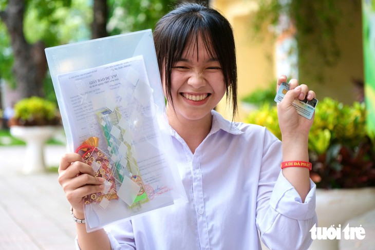 Bộ Giáo dục công bố mức điểm nhận học bổng Chính từ 22,5 - Ảnh 1.
