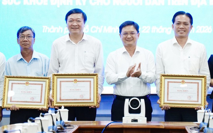 Phó bí thư Thành ủy TP.HCM Văn Thị Bạch Tuyết: Nỗ lực khám sức khỏe toàn dân đạt kết quả cao nhất - Ảnh 6.