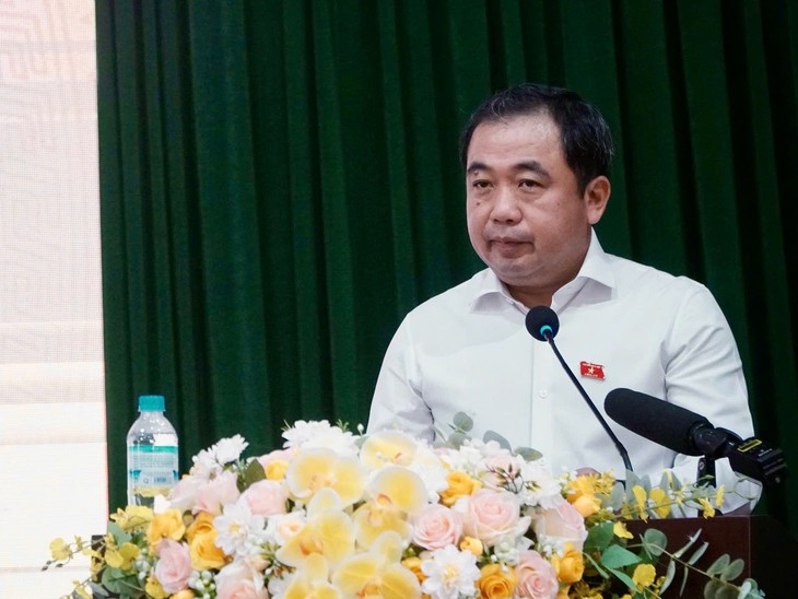 Dân băn khoăn nguy cơ phải di dời toàn bộ khu dân cư dọc sông Hồng, lãnh đạo Hà Nội nói gì? - Ảnh 2.