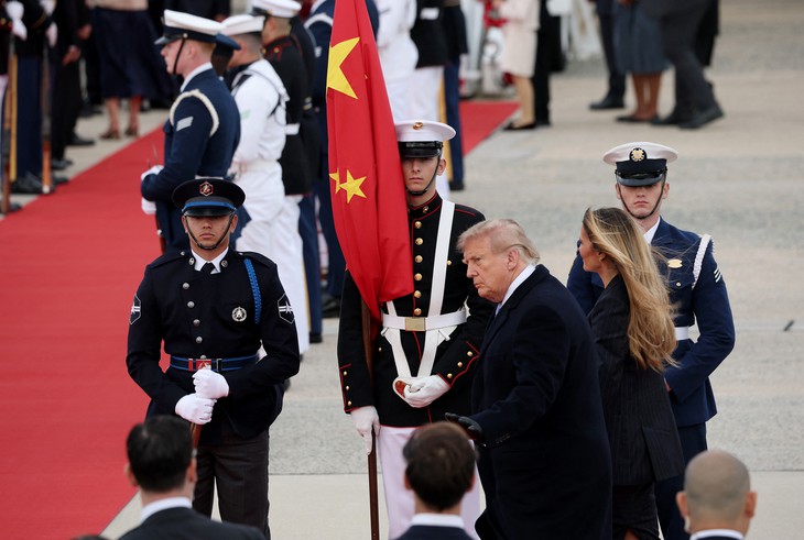 Ông Trump đón ông Tập tại sân bay, Mỹ - Trung Quốc gia hạn đình chiến thương mại - Ảnh 3.