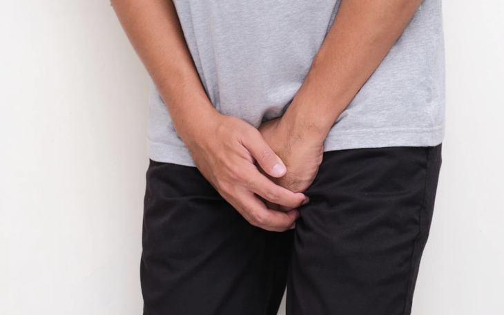 Mất một bên tinh hoàn vì nghĩ ‘chỉ đau một chút rồi khỏi’ - Ảnh 2.