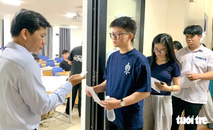 ‘Sẽ loại bỏ các kỳ riêng như đánh giá năng lực’, Bộ GD-ĐT nói nhiều người hiểu sai - Ảnh 2.