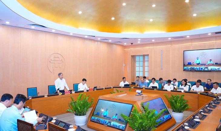 Chủ tịch Hà Nội: Ngập úng ở phía tây Hà Nội không khắc phục thì khó xây công trình ngầm, metro - Ảnh 1.