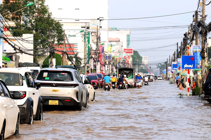 Cần Thơ: Dự báo triều cường vượt mức lịch sử, nguy cơ ngập lụt gia tăng - Ảnh 1.