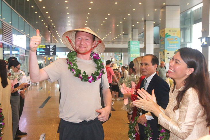 Vietjet có chuyến bay đầu tiên từ Matxcơva đến Khánh Hòa - Ảnh 2.