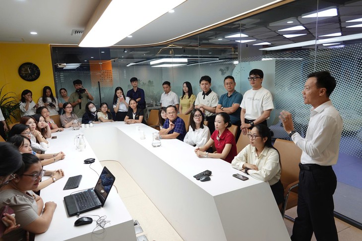 Học viện Hàng không Việt Nam tập huấn nâng cao năng lực truyền thông tại báo Tuổi Trẻ  - Ảnh 8.