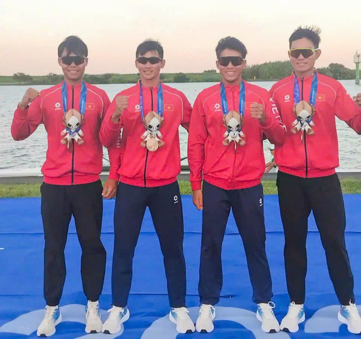 Tấm huy chương Asiad lịch sử và tương lai đua thuyền TP . HCM năm 2026 - Ảnh 1.