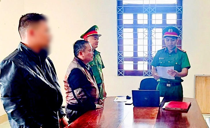 Bịa bán 'con gà bằng đồng lạnh' từ 700 đến 3.000 tỉ đồng để lừa gần 400 triệu đồng - Ảnh 2.