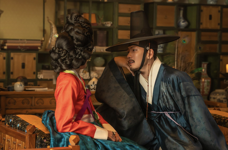 Phản ứng của Ji Chang Wook khi The Scandal nhận 'bão' chỉ trích - Ảnh 3.
