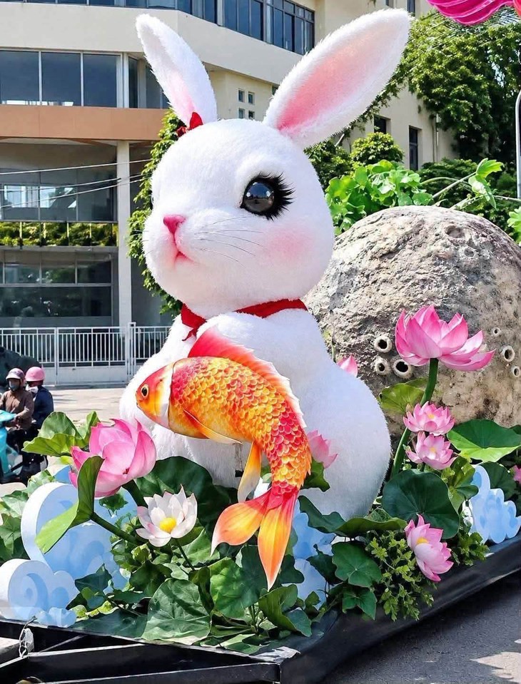 Công an làm việc với cô gái lên mạng xã hội chê người Tuyên Quang 'quẩy' bên mô hình Trung thu - Ảnh 3.