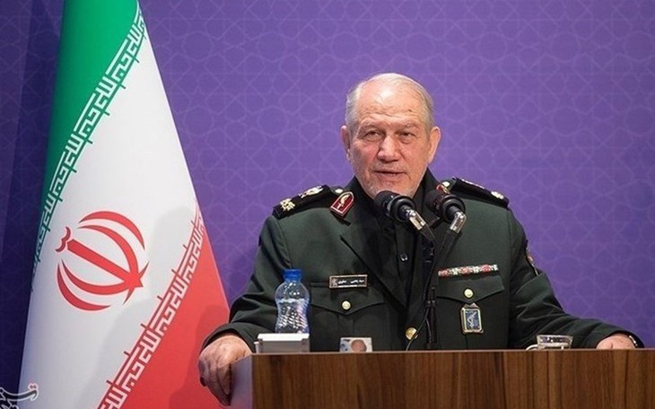 Bộ trưởng Mỹ băn khoăn: Mỹ trừng phạt hàng không, phái đoàn Iran về bằng cách nào? - Ảnh 3.