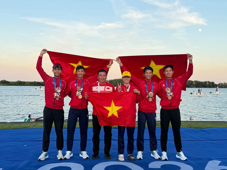 Tấm huy chương Asiad lịch sử và tương lai đua thuyền TP . HCM năm 2026 - Ảnh 2.