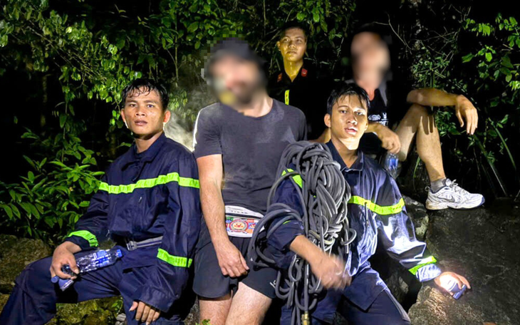 'Dành dụm cả năm, du lịch trúng mưa ngập': Bí kíp nào trải nghiệm Bangkok đúng ngày mưa - Ảnh 2.