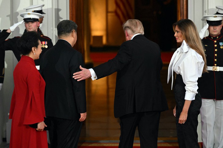 Ngôn ngữ cơ thể của ông Trump và ông Tập hé lộ điều gì tại thượng đỉnh Washington? - Ảnh 2.