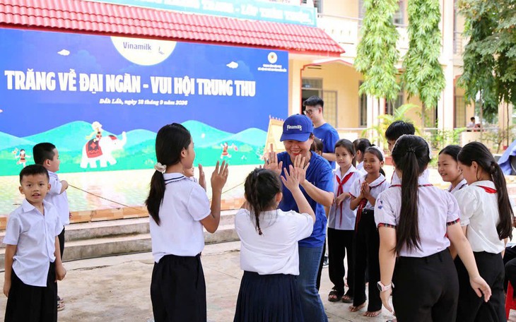 Bà Mai Kiều Liên tiếp tục vào 'Top 100 phụ nữ quyền lực châu Á' - Ảnh 4.