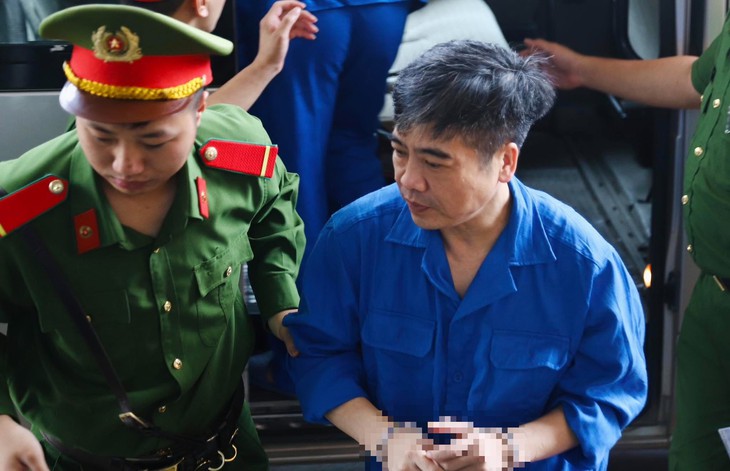 Bị tuyên 6 năm tù, hôm nay cựu Bộ trưởng Nguyễn Thị Kim Tiến ra tòa xin hưởng án treo - Ảnh 1.
