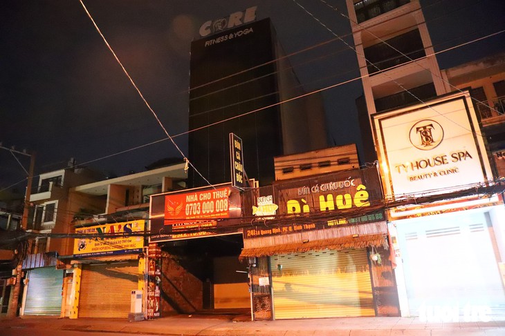 Hàng loạt phòng gym đóng cửa: Khách hàng mua thẻ dài hạn được bảo vệ ra sao? - Ảnh 1.