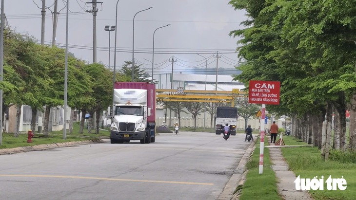 Theo lái xe đầu kéo tính bài toán đi cao tốc hay quốc lộ - Ảnh 1.