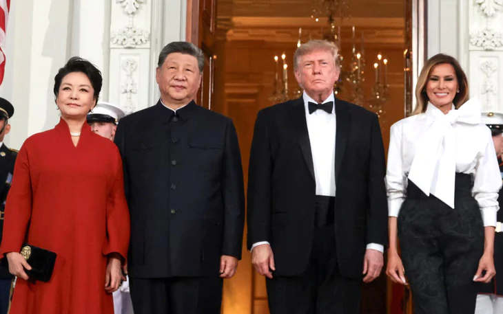 Bà Trump và dấu ấn ngoại giao với lệnh ngừng bắn Nga - Ukraine ở Oleshky - Ảnh 2.
