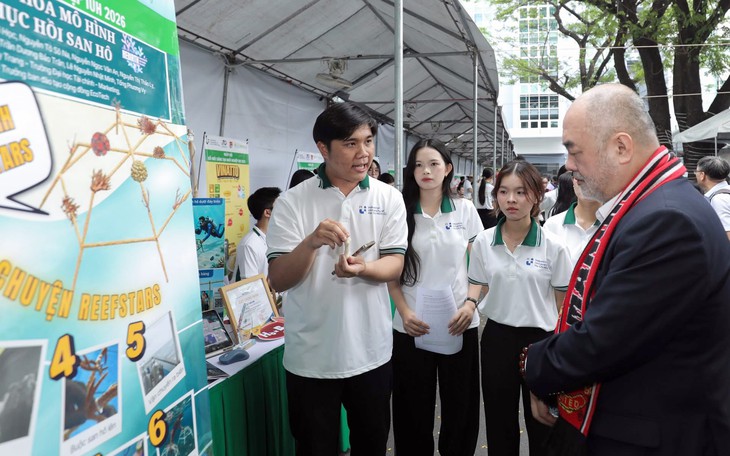 Tuổi Trẻ Startup Award: NAWI giúp lính cứu hỏa tìm người bị nạn - Ảnh 9.