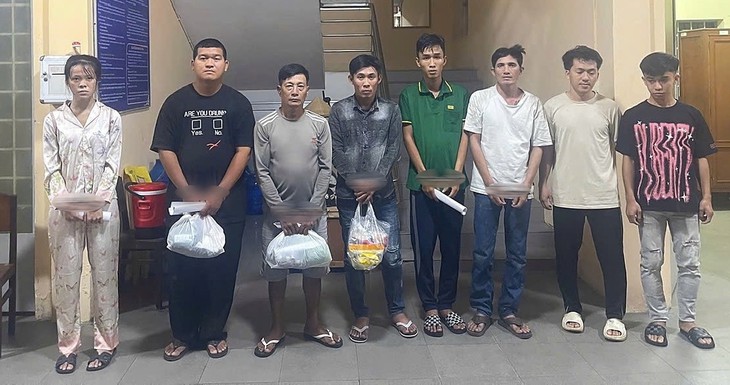 Bắt giam nhóm 7 người chuyên trộm cắp xe máy - Ảnh 1.