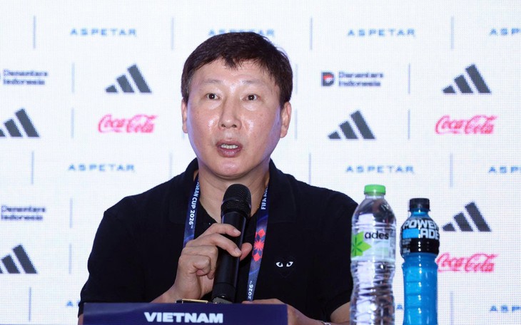Cựu tuyển thủ Tuấn Phong: Tuyển Việt Nam đã có trận đấu khó khăn, may mà tân binh thể hiện tốt - Ảnh 4.