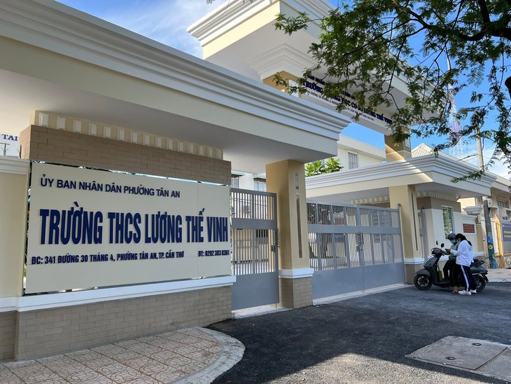Lương giáo viên Cần Thơ tháng 9 chưa được chi trả sau sáp nhập trường học - Ảnh 1.
